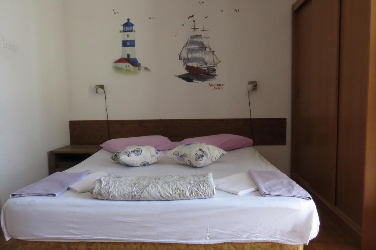 Apartments Feral Baška Voda Dış mekan fotoğraf