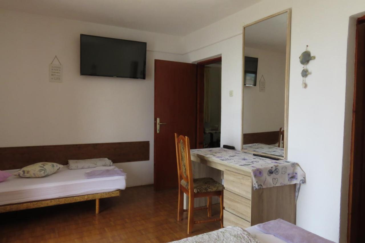 Apartments Feral Baška Voda Dış mekan fotoğraf
